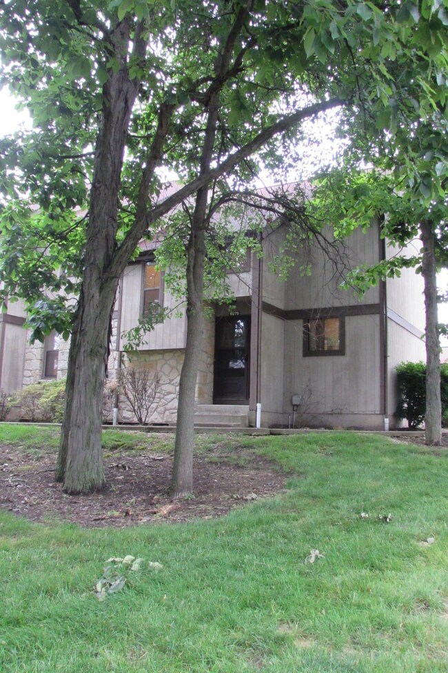 6279 Bidwell Ln, Columbus, OH 43213 - photo 3