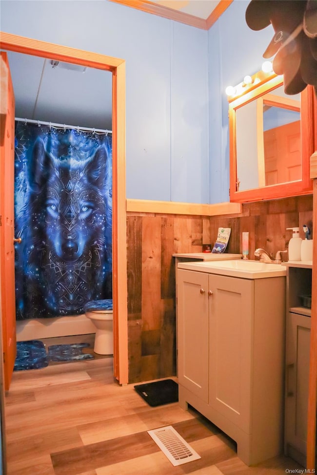 172 Democracy Ln, Washingtonville, NY 10992 - photo 7