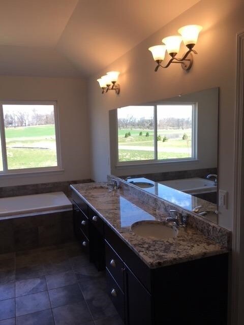 5504 Hartman Ct, Dexter, MI 48130 - photo 7