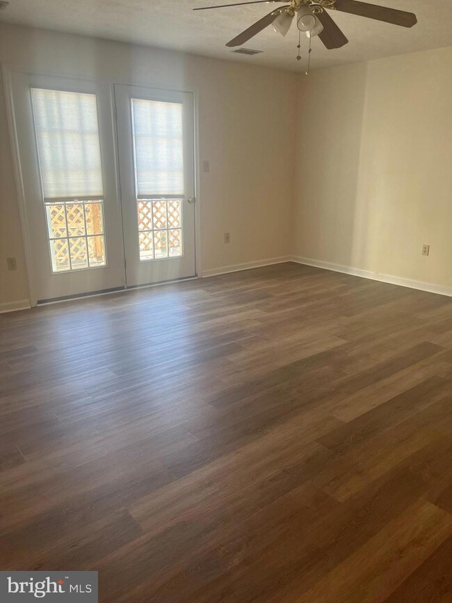 85 C-11 Hailey Ln unit C11, Strasburg, VA 22657 - photo 2