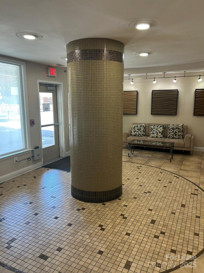 Preston Flats unit 416, Charlotte, NC 28209 - photo 3