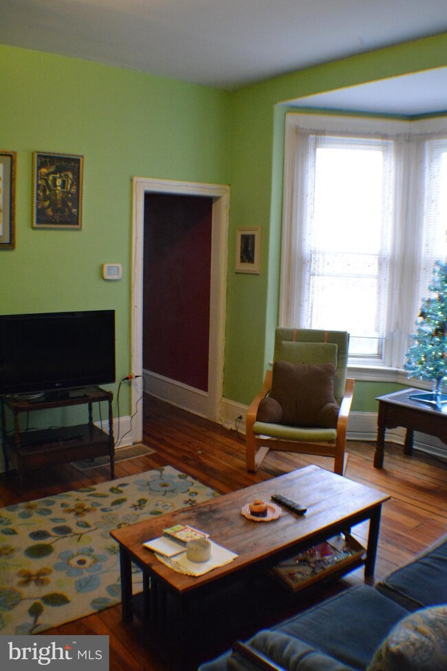 444 W Queen Ln unit 1, Philadelphia, PA 19144 - photo 5