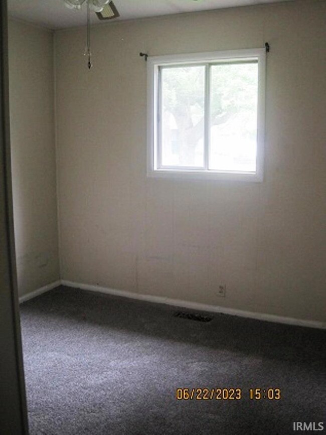 3213 S Chippewa Ln, Muncie, IN 47302 - photo 5