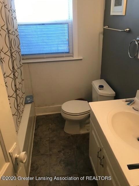 1108 E Malcolm x St, Lansing, MI 48912 - photo 6