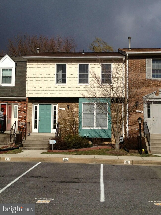 14307 Rosetree Ct, Silver Spring, MD 20906 - photo 2