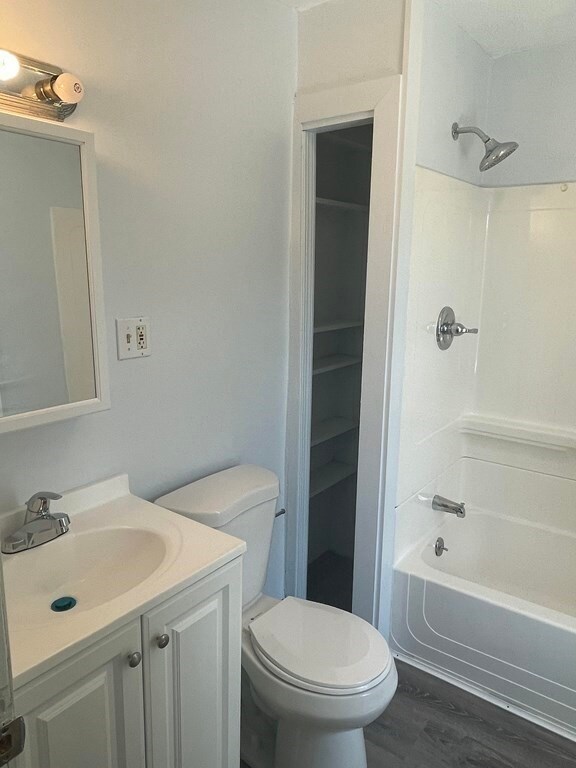 45 2nd St unit A, Lowell, MA 01850 - photo 4