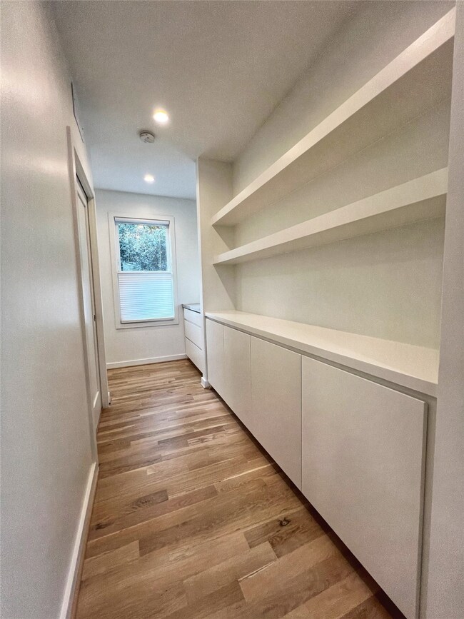 1421 Branard St unit A, Houston, TX 77006 - photo 6