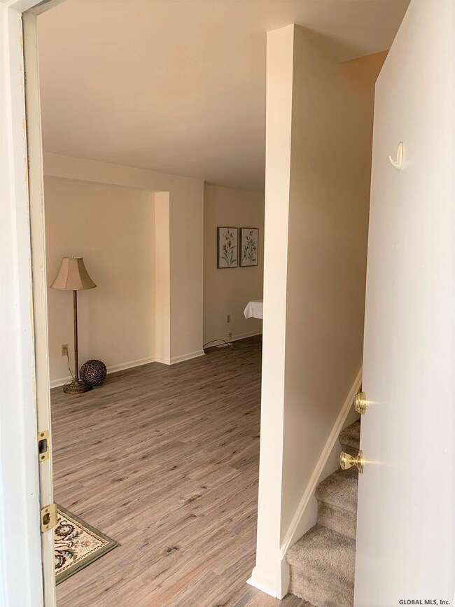 140 S Pearl St, Albany, NY 12202 - photo 3