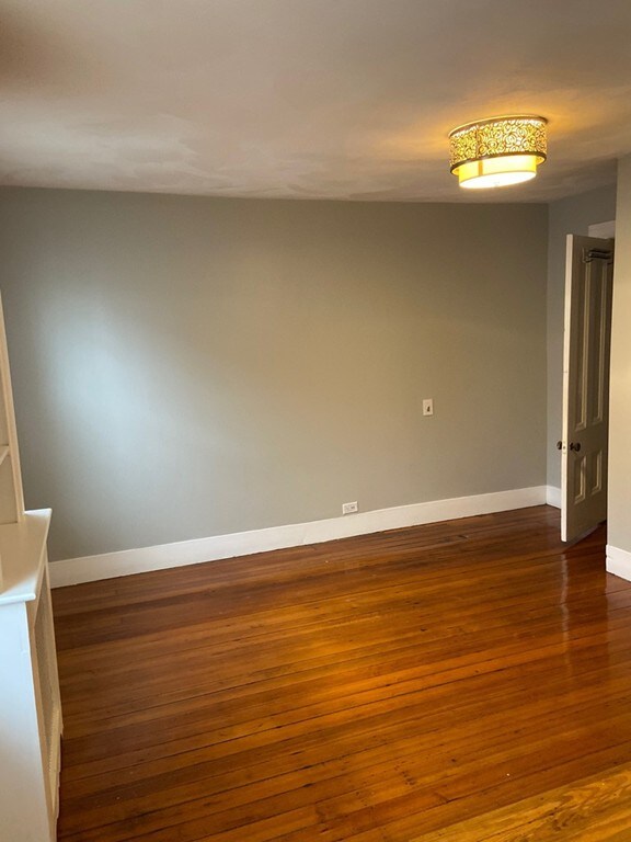 40 Victory Rd unit 1, Dorchester, MA 02122 - photo 3