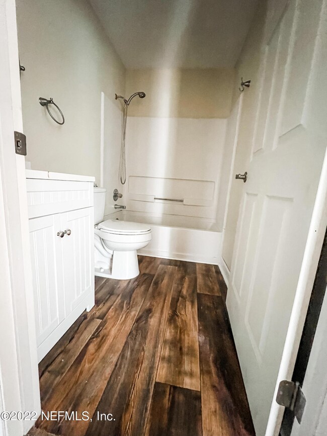 5102 Somerton Ct, Jacksonville, FL 32210 - photo 6