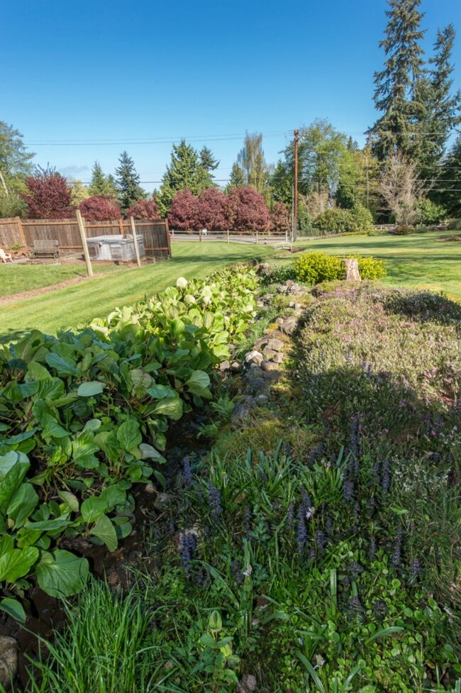 10023 SW 112th St, Vashon, WA 98070 - photo 4