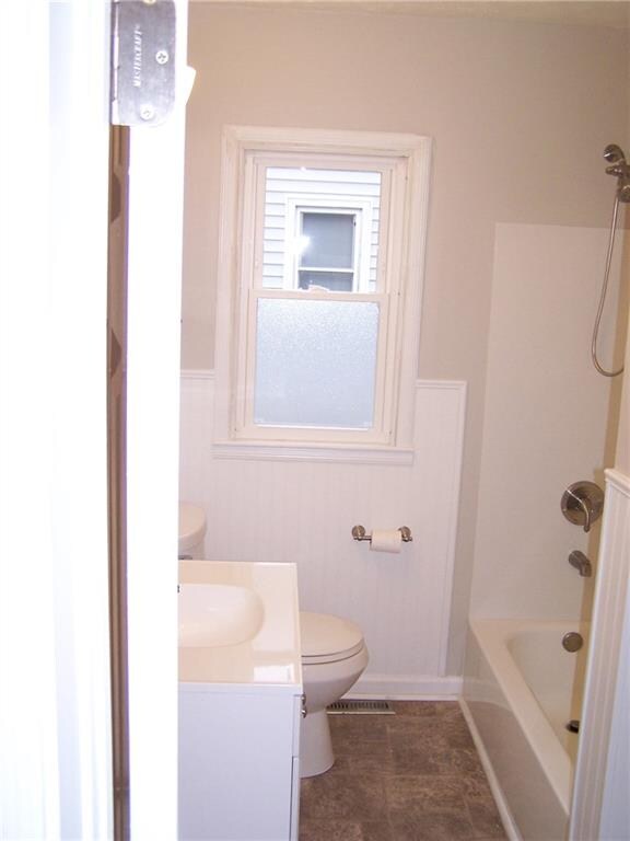 127 S 11th Ave, Beech Grove, IN 46107 - photo 7