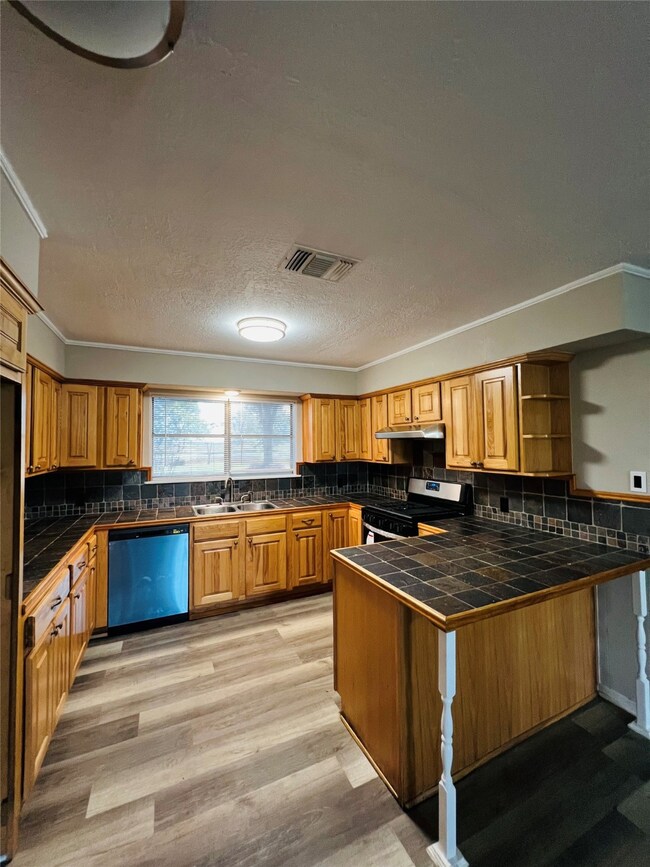 12012 Padon Rd, Needville, TX 77461 - photo 6