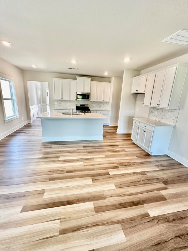 1649 Firelight Way, Ooltewah, TN 37363 - photo 4