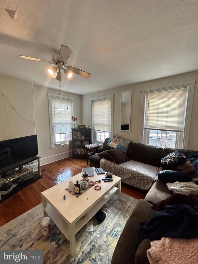 111 E 7th Ave unit 2, Conshohocken, PA 19428 - photo 4