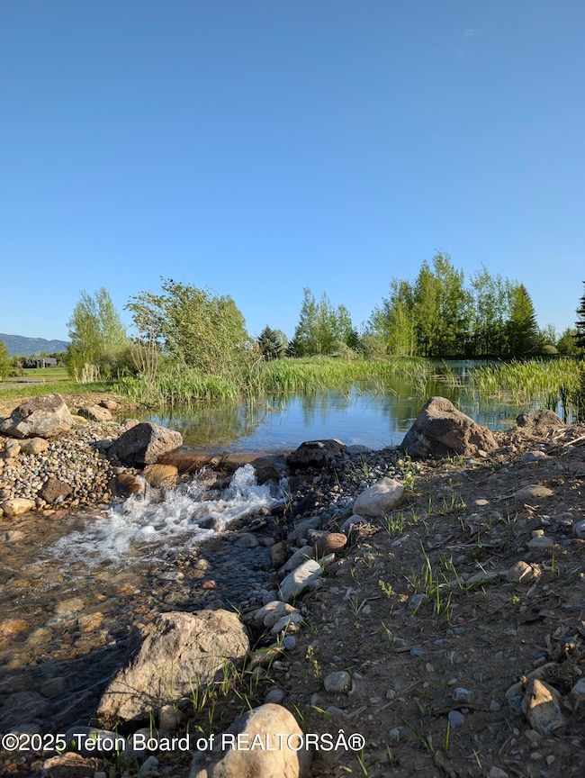 4 Water Feature North