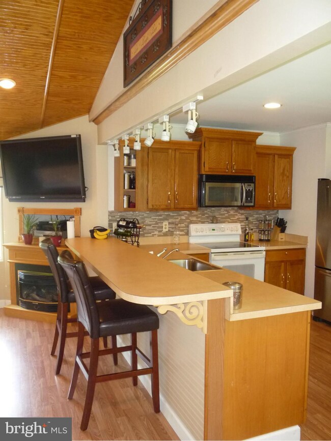 319 Chesapeake Ave, Stevensville, MD 21666 - photo 6