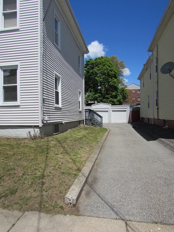 39 Flint St, Somerville, MA 02145 - photo 3