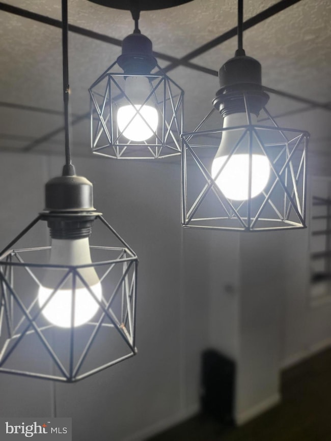 221 E Cameron St, Shamokin, PA 17872 - photo 5