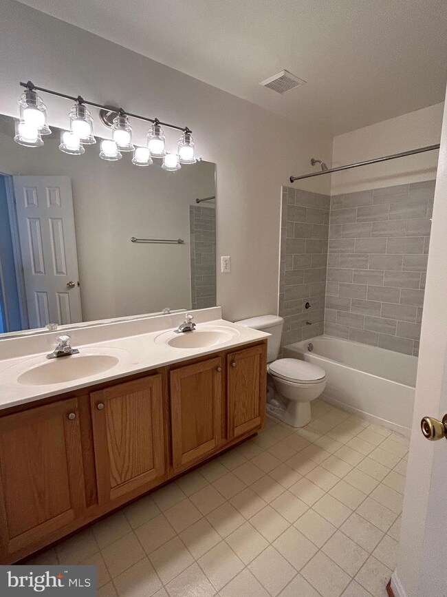 13552 Wyecrosse Ct, Bristow, VA 20136 - photo 6