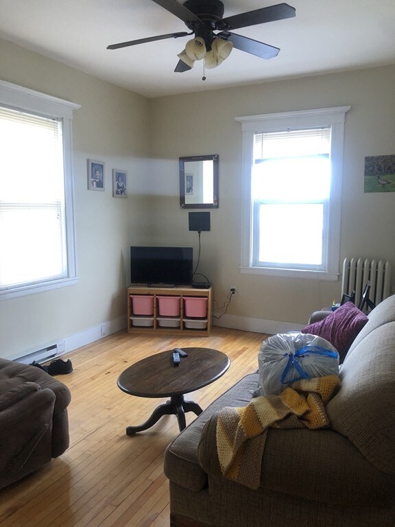 246 Humphrey St unit 5, Swampscott, MA 01907 - photo 6