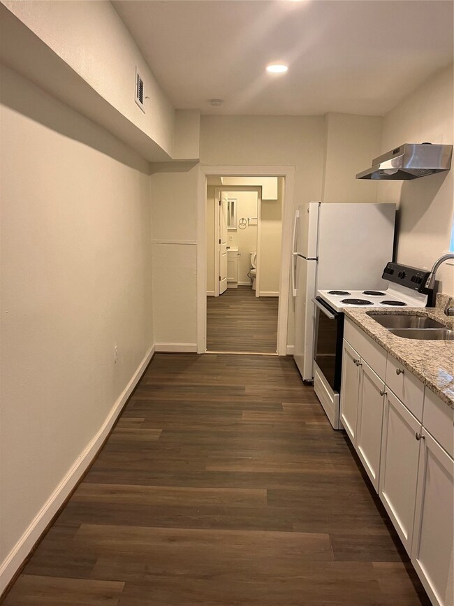 4034 Colgate St unit 1, Houston, TX 77087 - photo 7