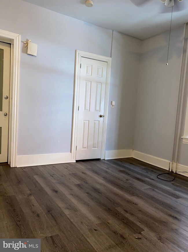 321 5th St unit 1A, Shoemakersville, PA 19555 - photo 4