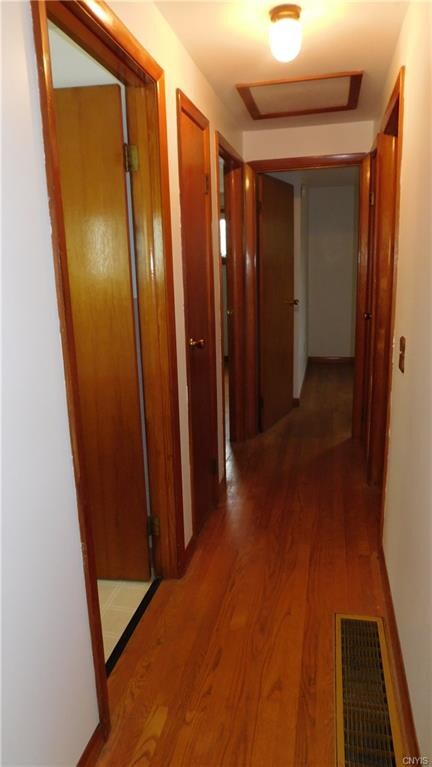 27 Oak St, Auburn, NY 13021 - photo 7