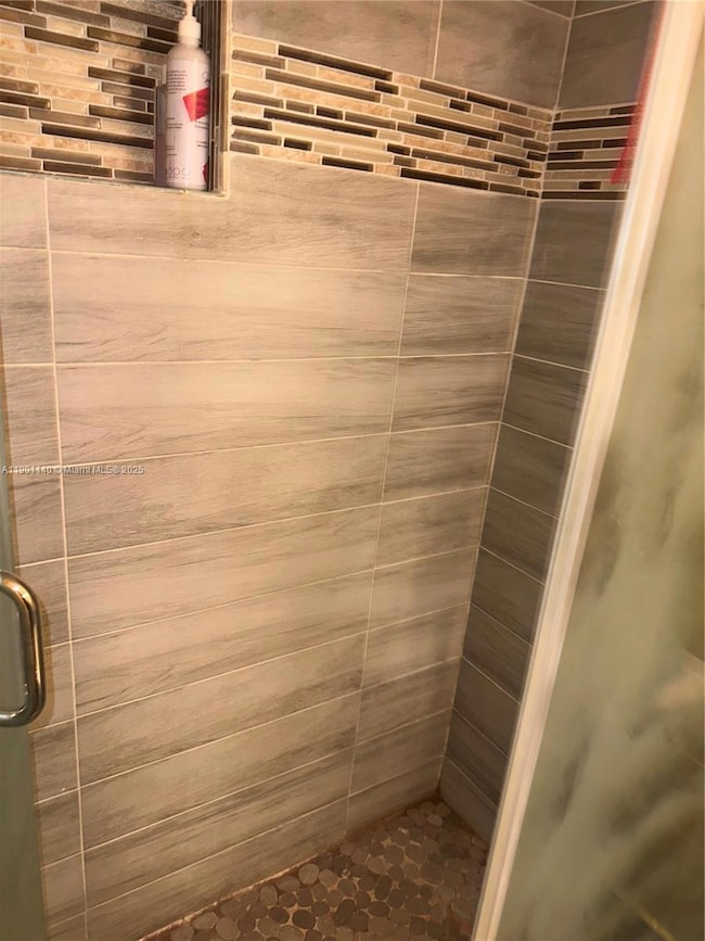 15434 SW 146th St unit 2, Miami, FL 33196 - photo 5