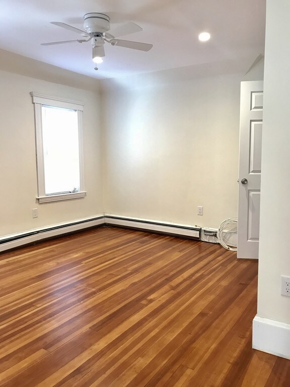 60-62 Warren Ave unit 3, Milton, MA 02186 - photo 3