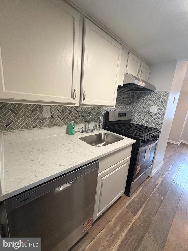 9432 Merryrest Rd, Columbia, MD 21045 - photo 3