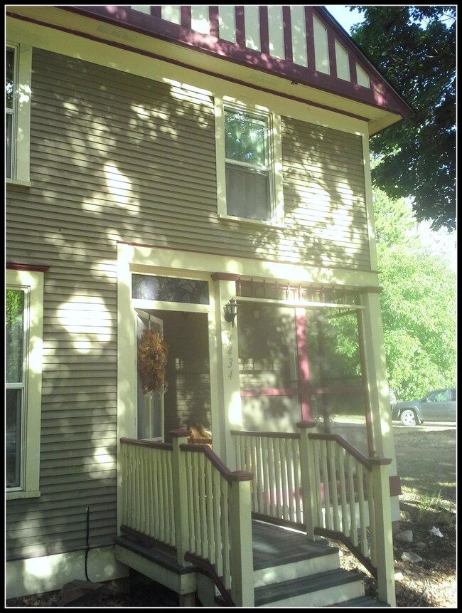 The screened in front porch