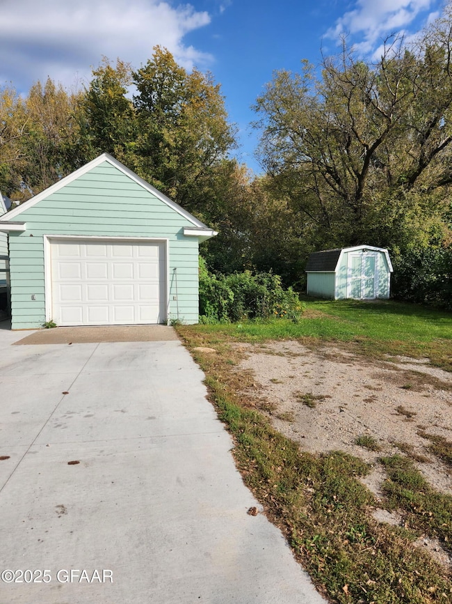 2248FAE7-CA35-477B-BEA8-10A7D2836D7F