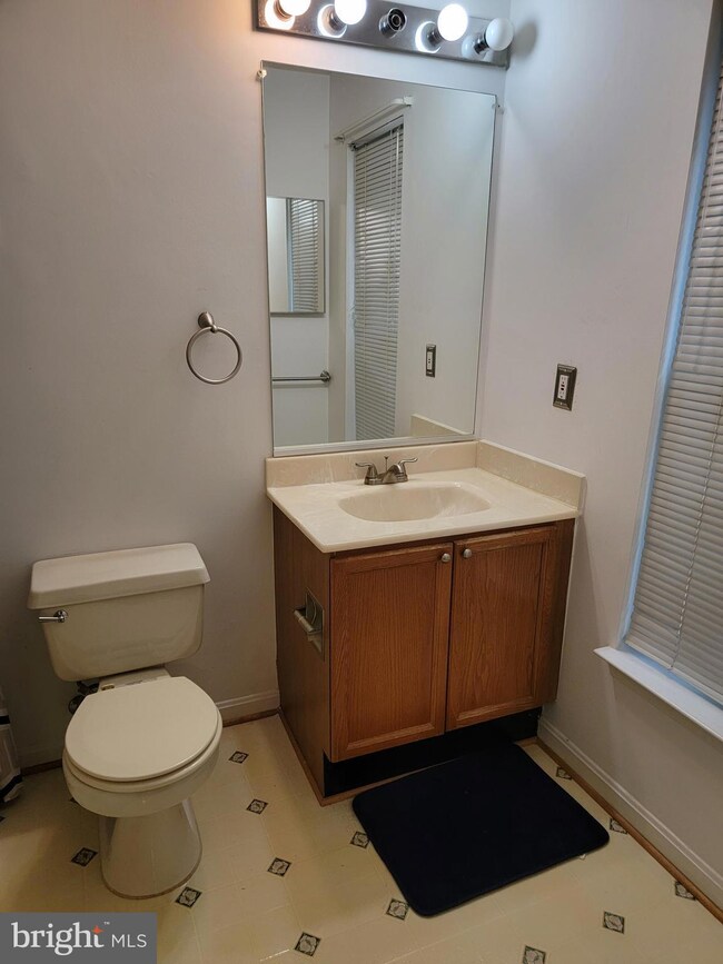 2101 Wayside Dr unit 1D, Frederick, MD 21702 - photo 5