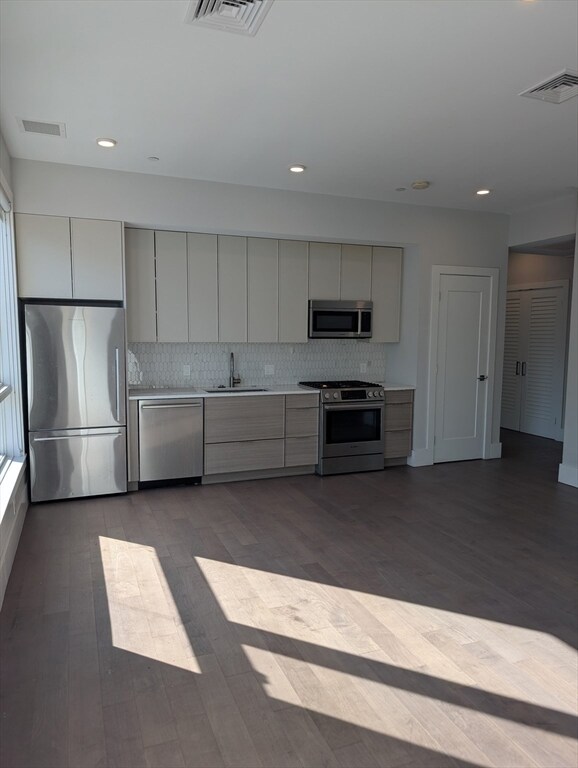 3193 Washington St unit PH3, Boston, MA 02130 - photo 2