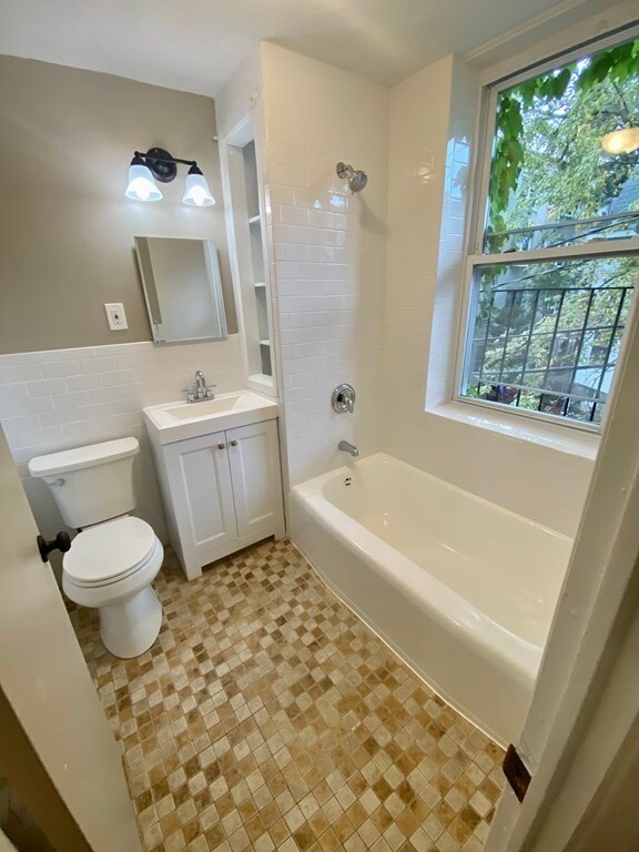 1862 Beacon St unit 408, Brookline, MA 02445 - photo 7