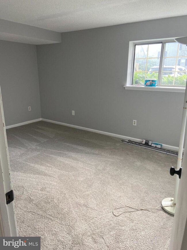 15463 Arbory Way, Laurel, MD 20707 - photo 2