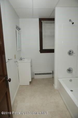 1013 E Gibson St unit 1015, Scranton, PA 18510 - photo 4