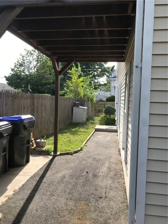 69 Sisson St, Providence, RI 02909 - photo 3