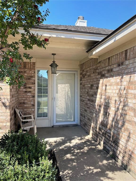 220 Odell St, Cleburne, TX 76033 - photo 3