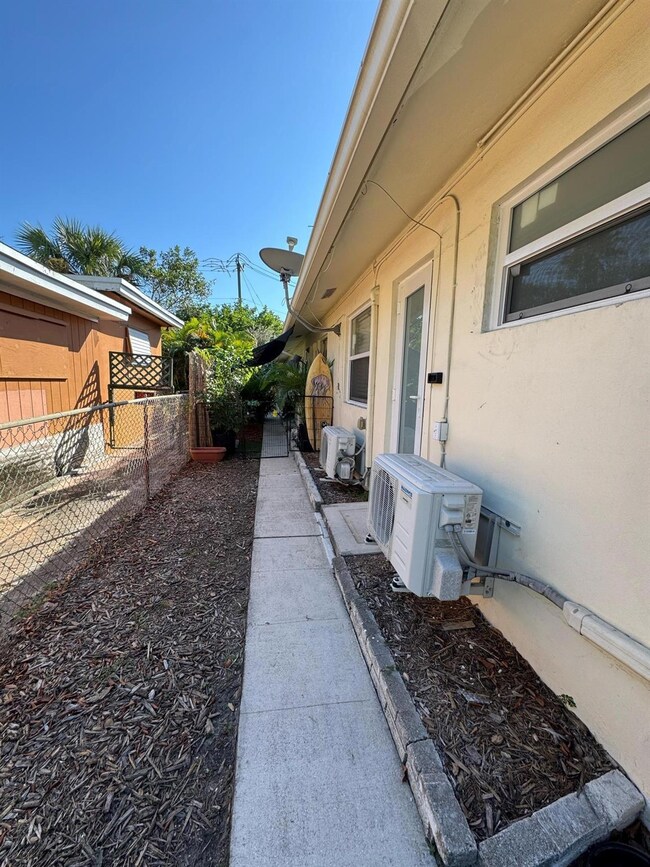 340 SW 16th Ct unit 1, Fort Lauderdale, FL 33315 - photo 7