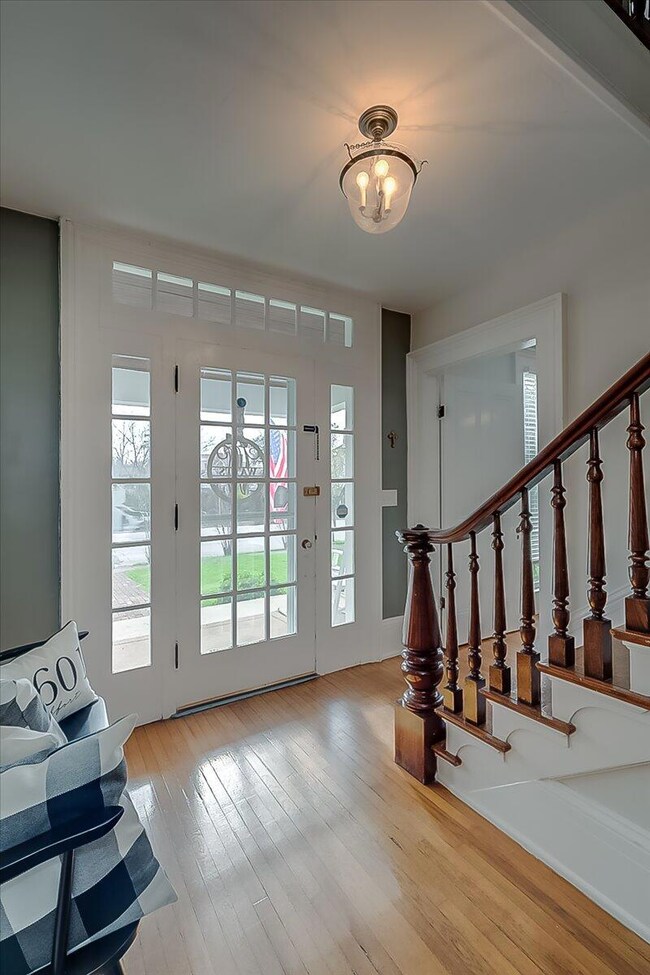 216 Shelby St, Frankfort, KY 40601 - photo 5