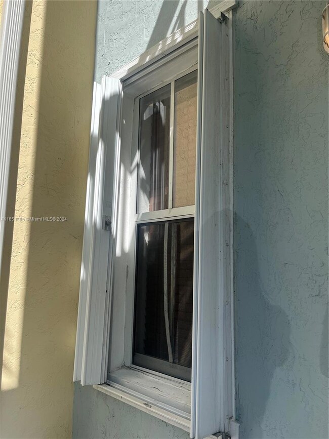 7409 NW 108th Path, Doral, FL 33178 - photo 5