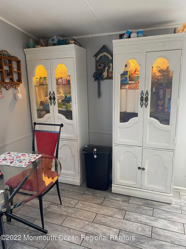 258 Lane c, Holmdel, NJ 07733 - photo 6