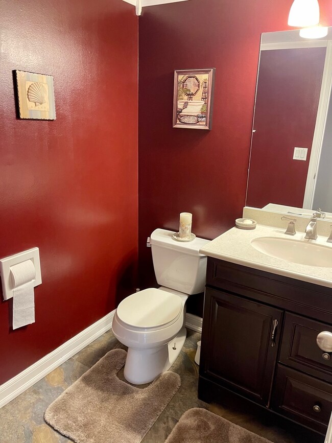 1/2 Bath