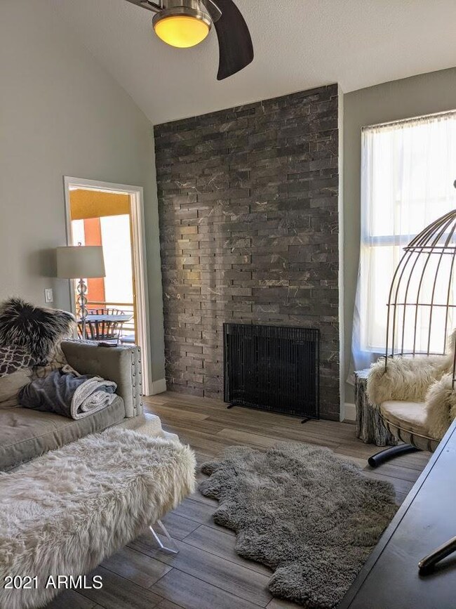 154 W 5th St fireplace