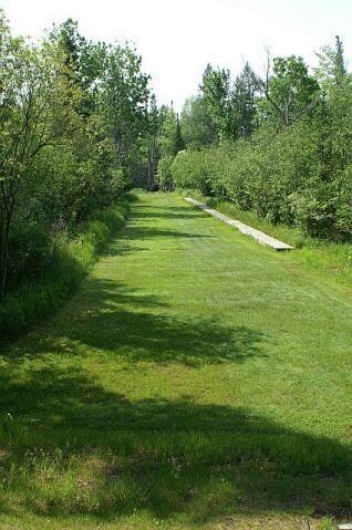 Lane to river