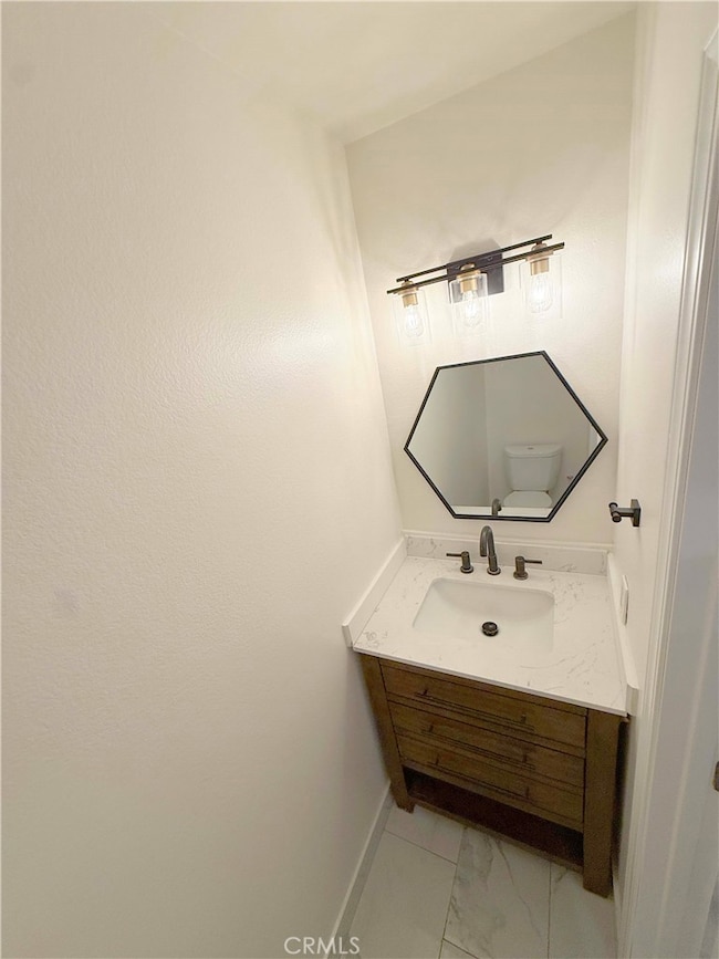 9689 Via Torino, Burbank, CA 91504 - photo 6