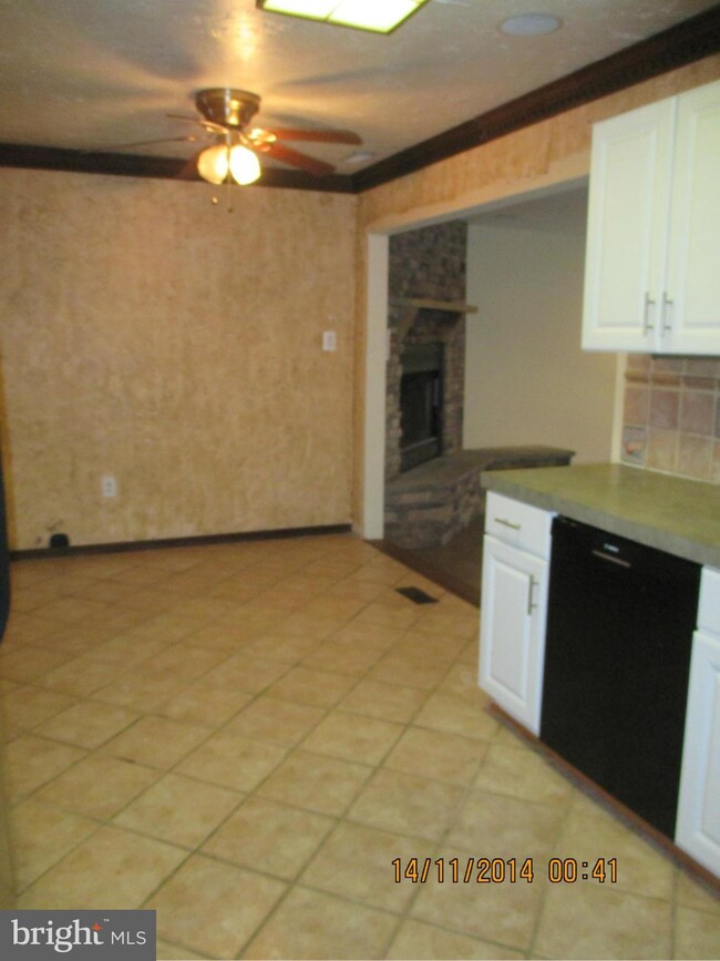 13004 Cheswood Ln, Bowie, MD 20715 - photo 5