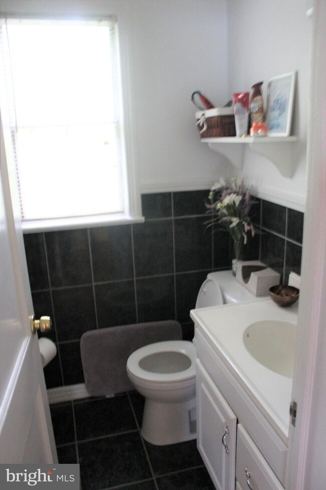 1509 Belle View Blvd unit B2, Alexandria, VA 22307 - photo 7